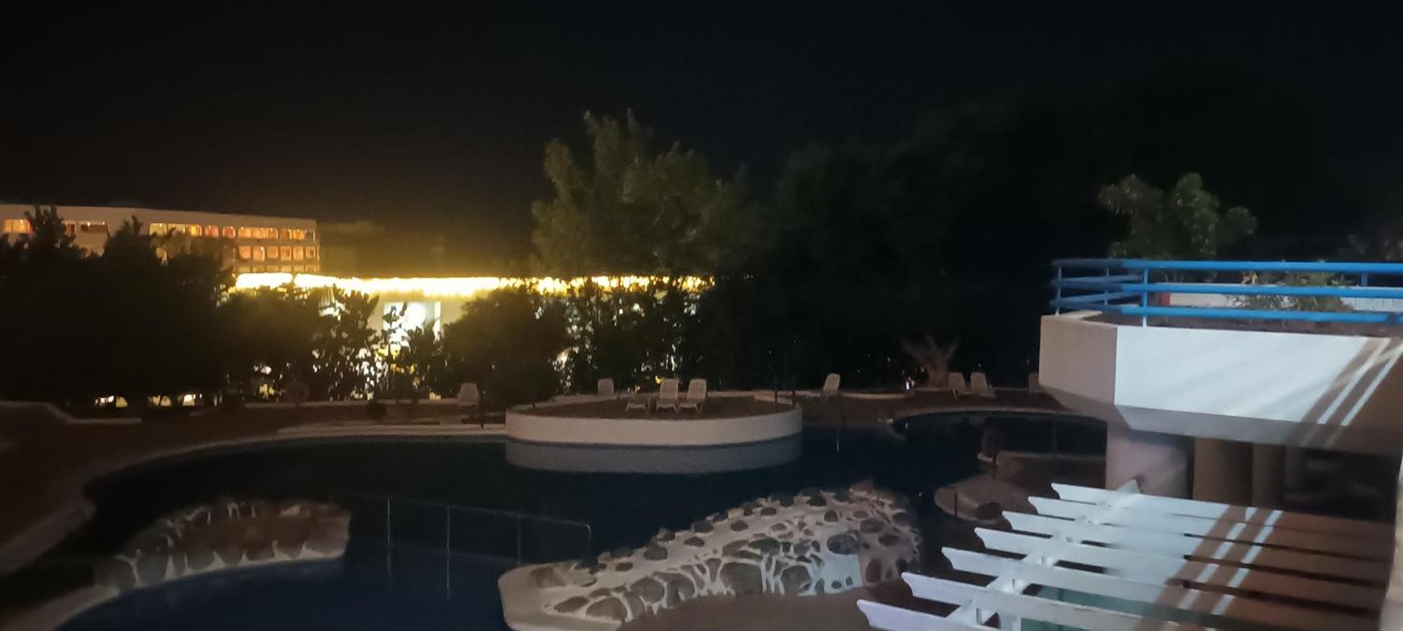 Cosy Studio On Rooftop Playa Paraiso ภายนอก รูปภาพ